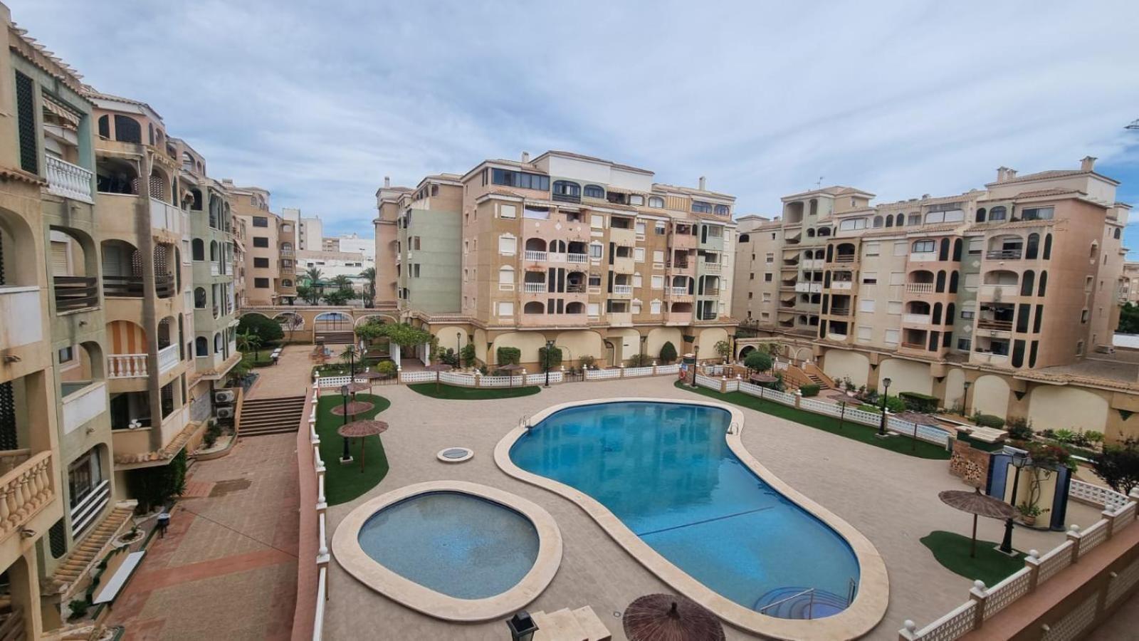 Torrevieja Apartment Exterior foto